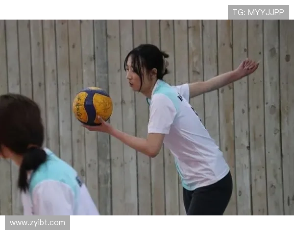 武汉排球队心理素质提升之路:热议排球背后的心态变革与团队精神 武汉排球队心理素质提升之路:热议排球背后的心态变革与团队精神