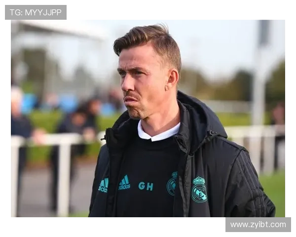 西班牙足球传奇古蒂的职业生涯与个人成就全景解析 西班牙足球传奇古蒂的职业生涯与个人成就全景解析