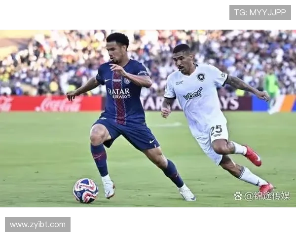 当下炙手可热的足球明星们与他们的精彩表现解析