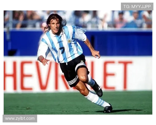 全球背景最为显赫的足球明星盘点与影响力分析